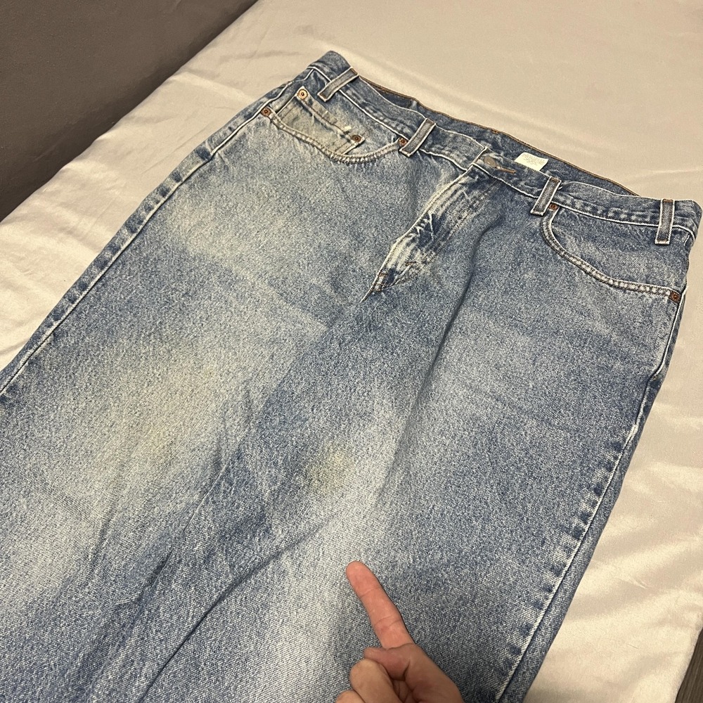 Levis 550 Jeans Mens 38x30 Blue Light Wash Relaxed Tapered Leg Denim Casual - Picture 7 of 8